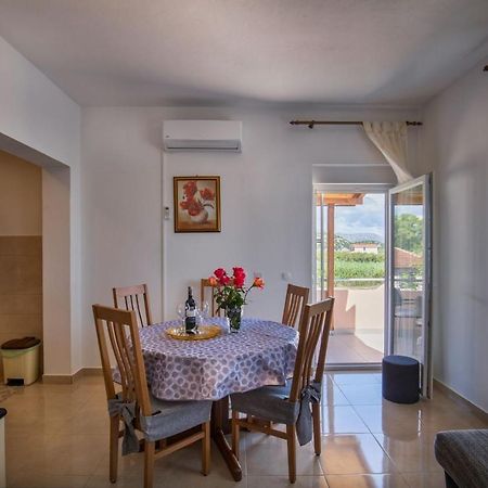 Apartment Neretva Dream Komin  Kültér fotó